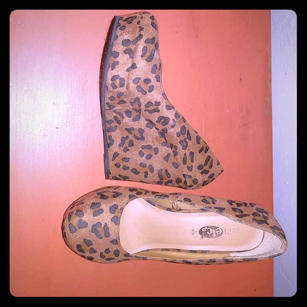 Rue21 cheetah wedges 🐆